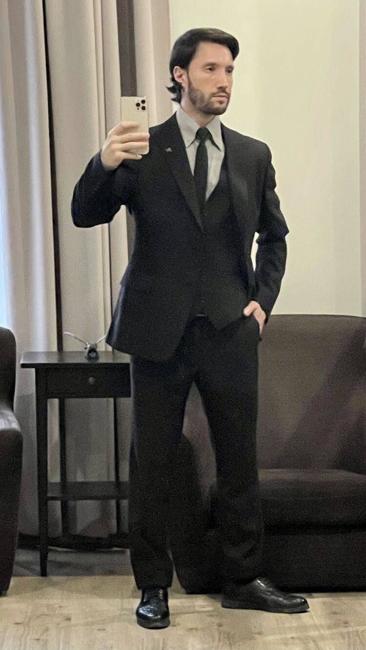  54703325  , 36 ,    -