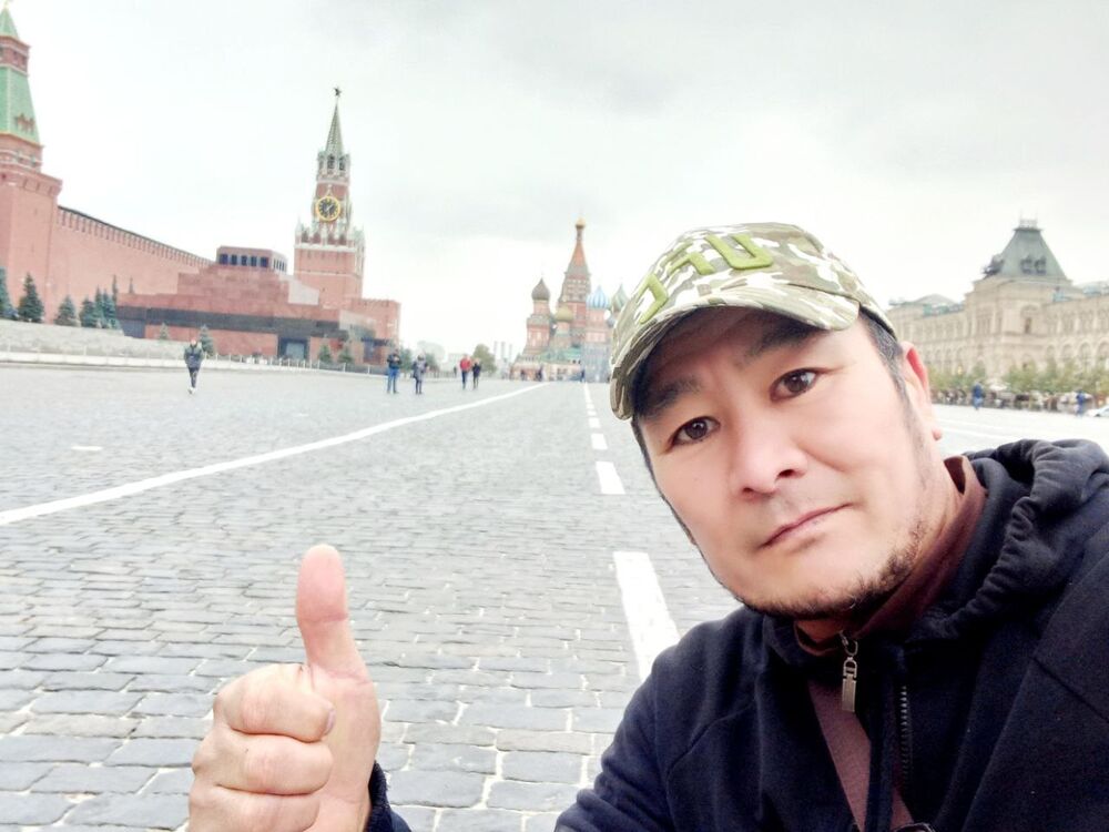  27741905  Gudbay, 38 ,    