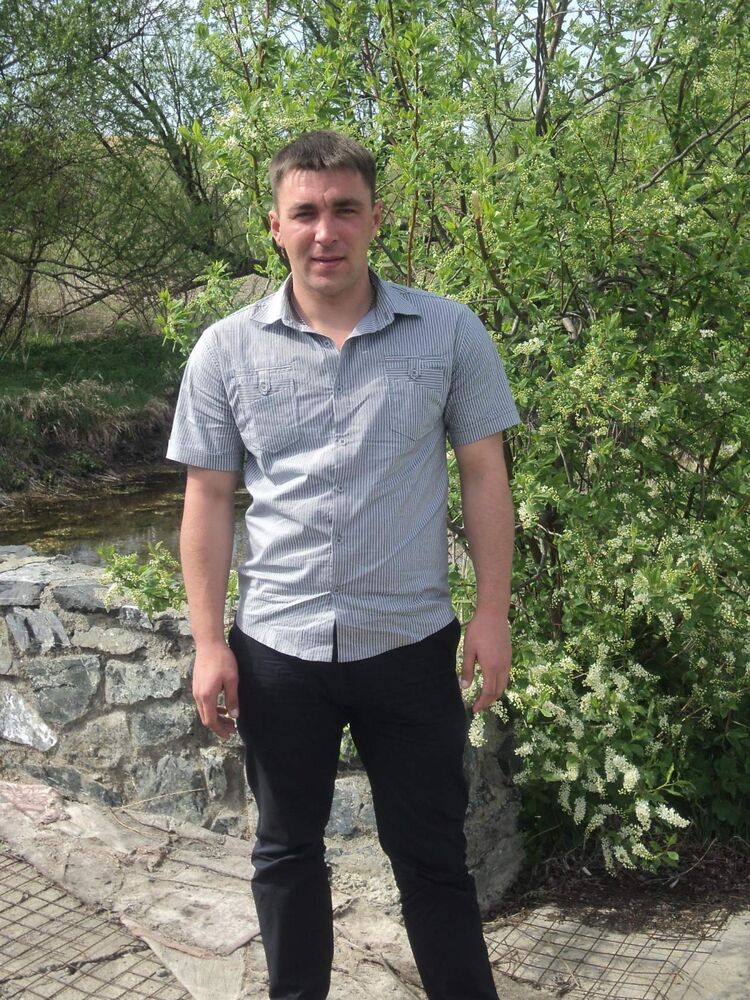  ,   Sergey, 37 ,   ,   