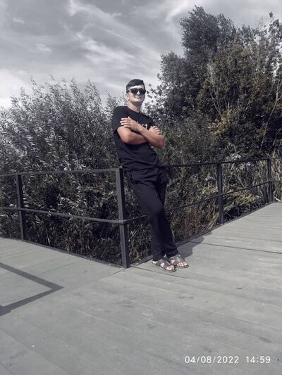  ,   Tolik, 24 ,   ,   