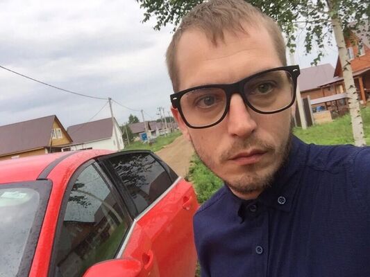  ,   Denis, 34 ,   ,   , c 