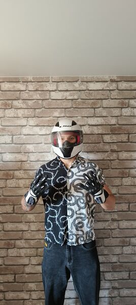  ,   Jon, 19 ,   ,   
