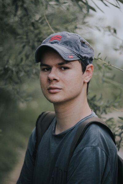  ,   Alexsei, 32 ,   ,   