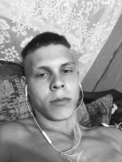  ,   Sergei, 22 ,   ,   , c , 