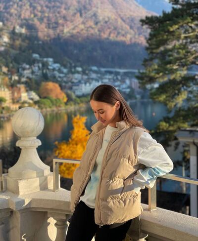  ,   Mila, 26 ,   ,   