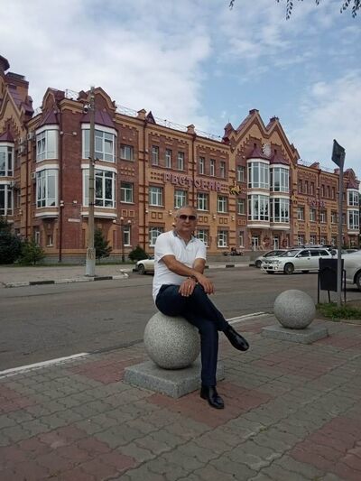  ,   Asif, 47 ,   ,   , c 