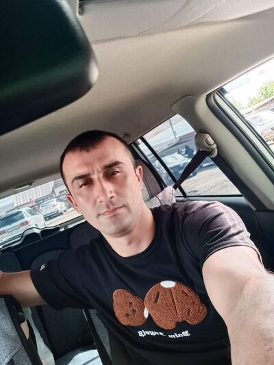  ,   Nurik, 36 ,   ,   