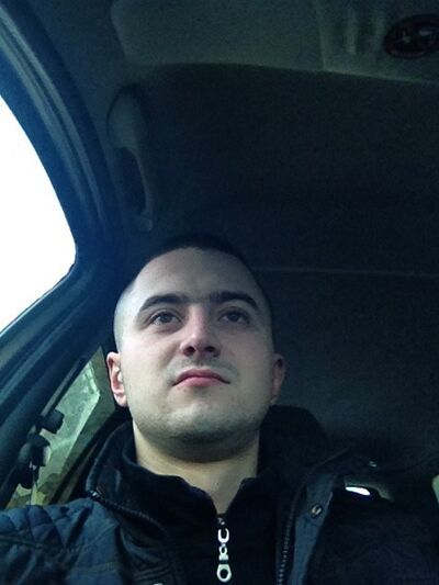  ,   Artur, 33 ,   ,   , c 