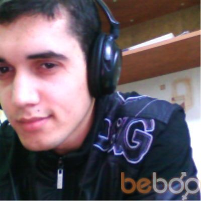  ,   Vlad, 33 ,   