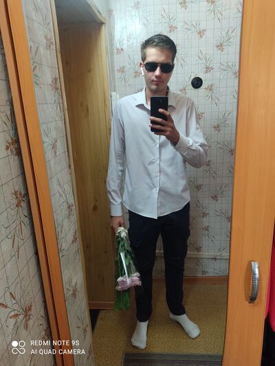  ,   Pavel, 22 ,   ,   