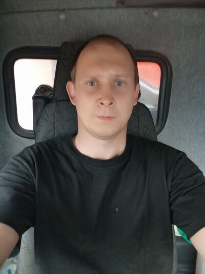  ,   Maxim, 34 ,   ,   , c 