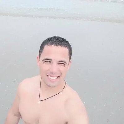  Bielsko-Biala,   Yurii, 40 ,   ,   
