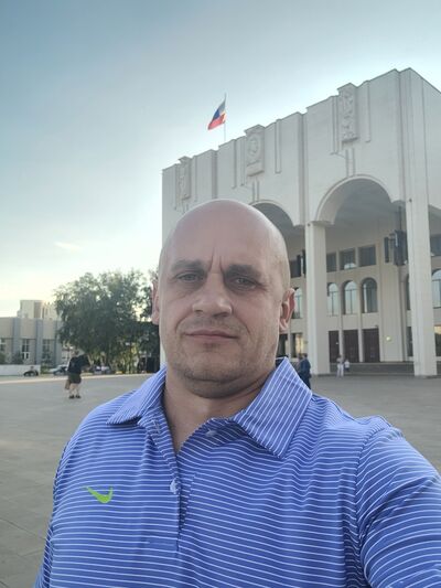  ,   Sergei, 43 ,   ,   