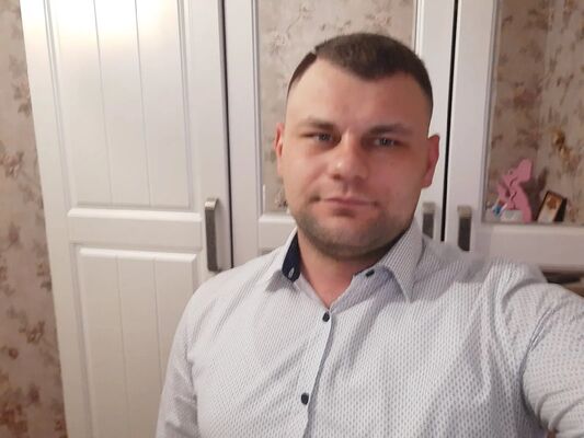  ,   Nikita, 32 ,     , c 