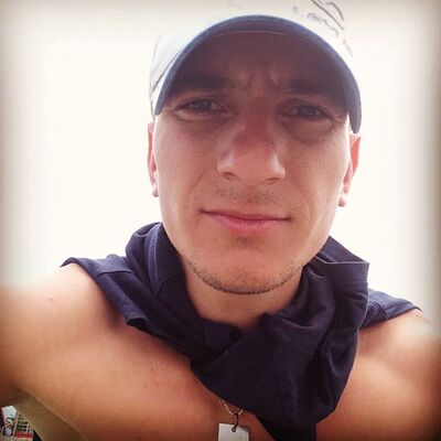  ,   Falcon, 37 ,   ,   , c , 