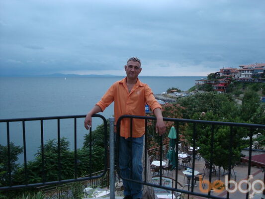  ,   Lolo, 51 ,   