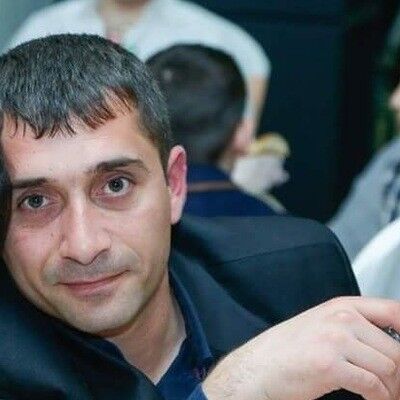  ,   Apar, 40 ,   ,   , c 