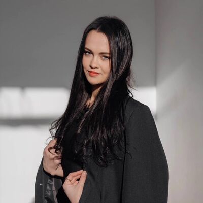  ,   Anna, 30 ,   ,   