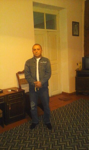  ,   Hayk, 39 ,   ,   