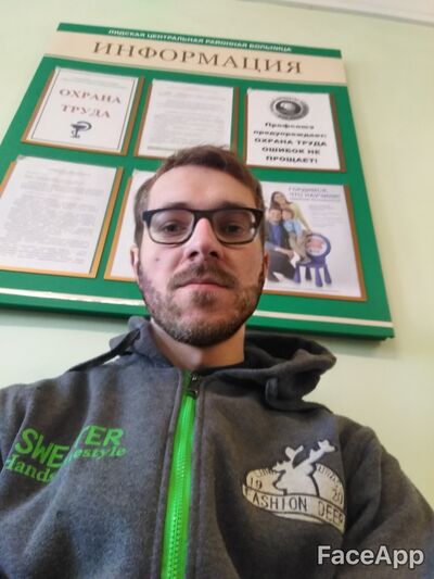  ,   Petr, 32 ,   ,   , c , 