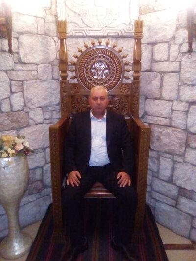  ,   Anatolii, 57 ,   ,   , c 