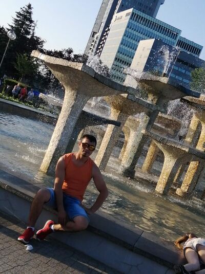  ,   Ion, 33 ,   ,   