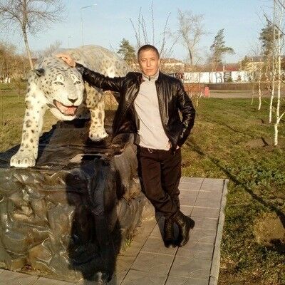  ,   Erlan, 44 ,   ,   , c 