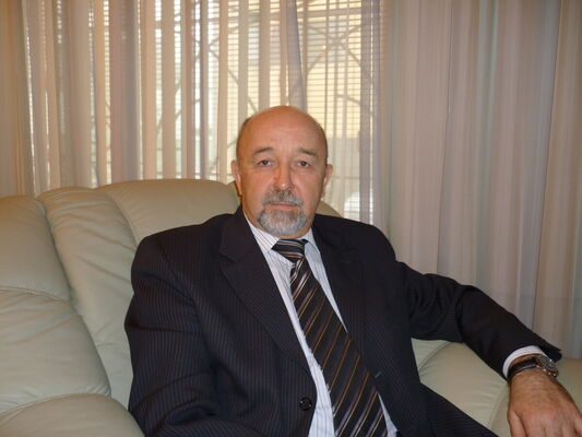  ,   Garik, 69 ,   ,   , c 