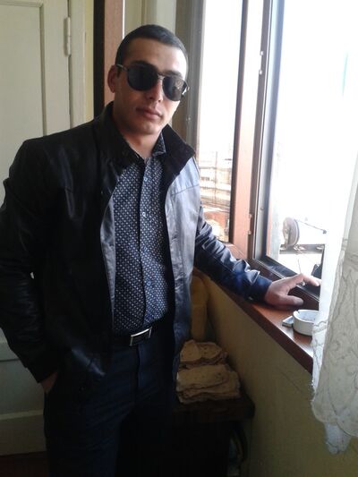  ,   Harut, 36 ,   