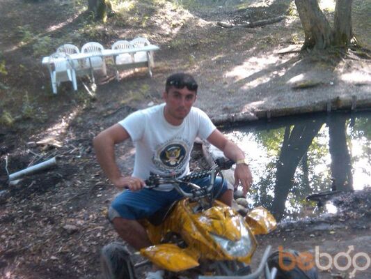  ,   Parviz, 42 ,     , c 