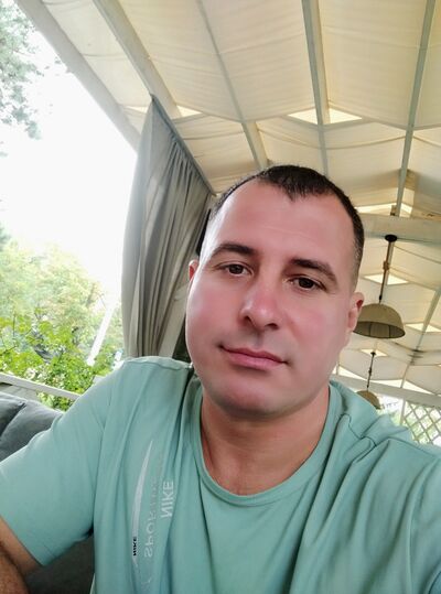  ,   Nicolae, 41 ,   c 