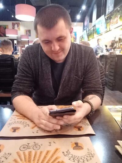  -,   Petr, 32 ,   ,   