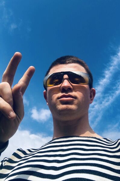  ,   Artem, 25 ,   ,   , 