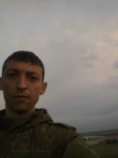  ,   Ilya, 35 ,   ,   