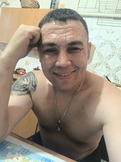  ,   RUSLAN, 38 ,   ,   , c , 