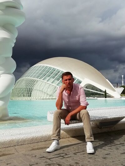  ,   Ruslan, 37 ,   ,   
