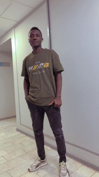  ,   Archange, 24 ,   ,   , c 