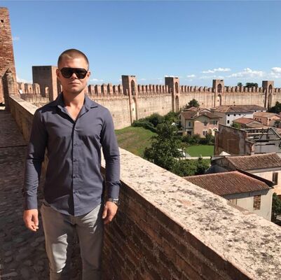  Venice,   Artem, 33 ,   ,   