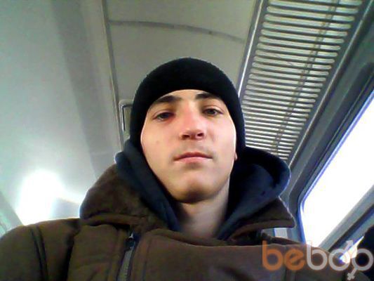  ,   Denis, 32 ,   