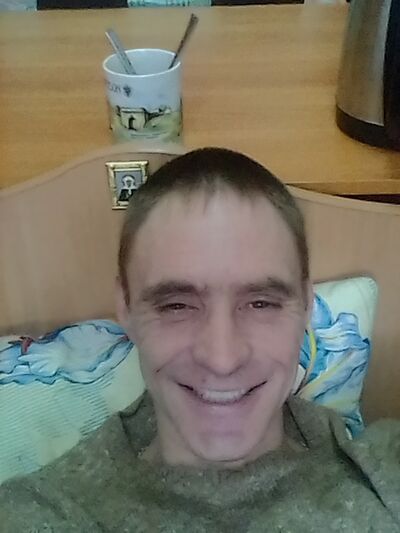  ,   Michael, 44 ,   ,   , c 