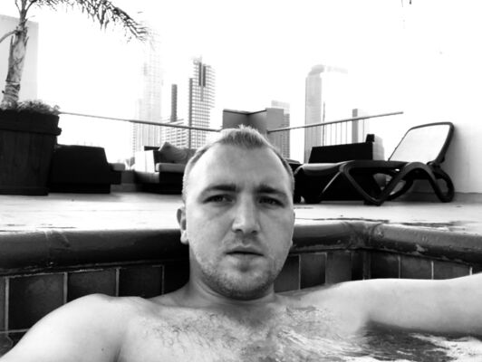 North Hollywood,   , 37 ,   ,   , c 