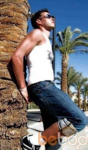  975415  Roman, 37 ,    -