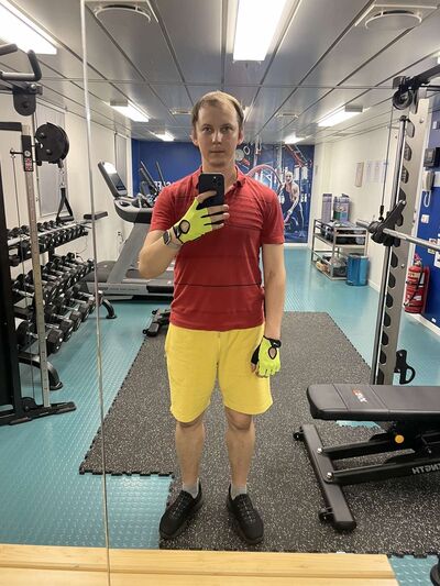  ,   Ferryterry, 32 ,   ,   