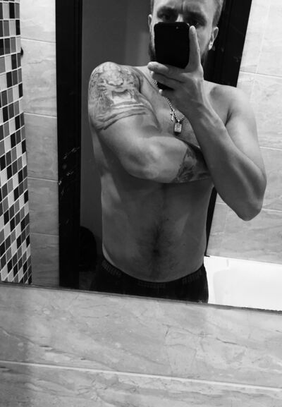  ,   Mihail, 39 ,   ,   