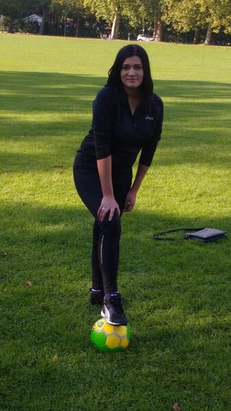  ,   Larisa, 32 ,   ,   , c 