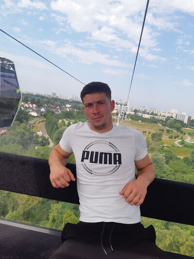  ,   Mihai, 33 ,   ,   , c 