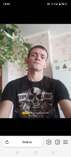   ,   Dan, 34 ,   ,   