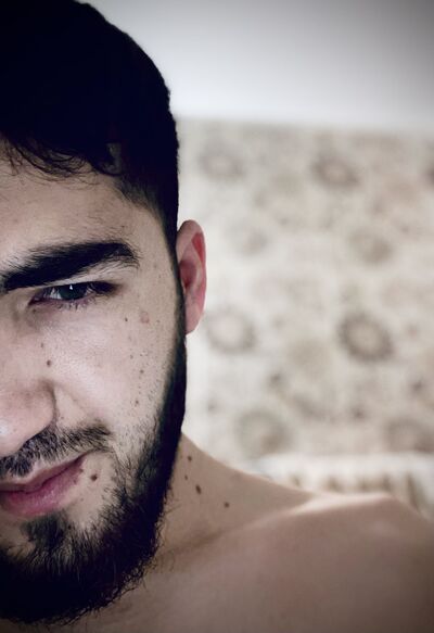  ,   Arif, 23 ,   