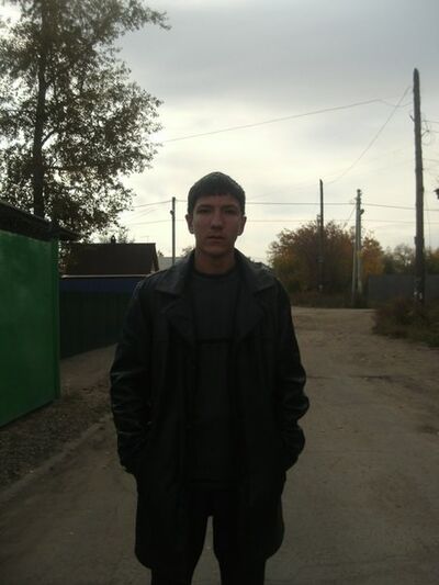  ,   Artem, 31 ,   