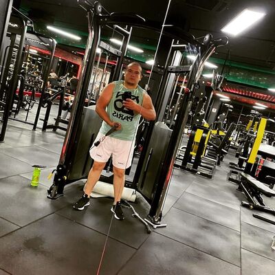  ,   Careone, 33 ,   ,   
